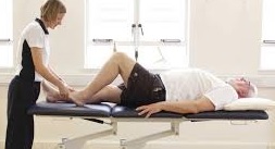 خدمات رفلکسولوژی و فیزیوتراپی، کاردرمانی و حرکات اصلاحی