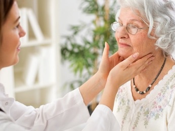 چه آزمایش هایی در دوران پیری اجباری است؟